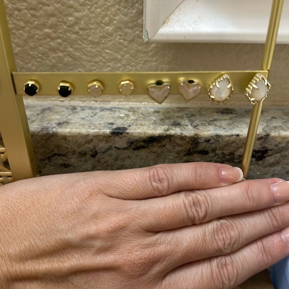 Kendra Scott earrings